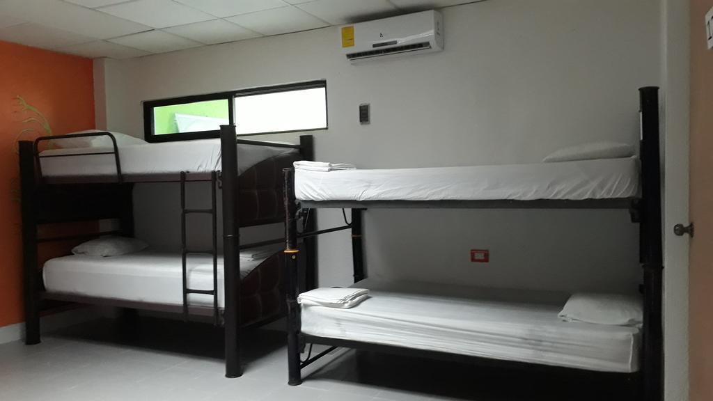 Hostel Mundo Maya Cancún Buitenkant foto